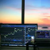 Finance Recruiting logo
